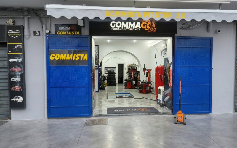 esterno officina GommaGo napoli